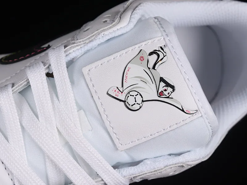 All Categories Nk SB Dunk Series Nk SB Dunk Low Low-top sneakers Nk SB Zoom Dunk Low X La eeb Qatar 2022 World Cup joint SB low-top sports and leisure sneakers DJ6188-006